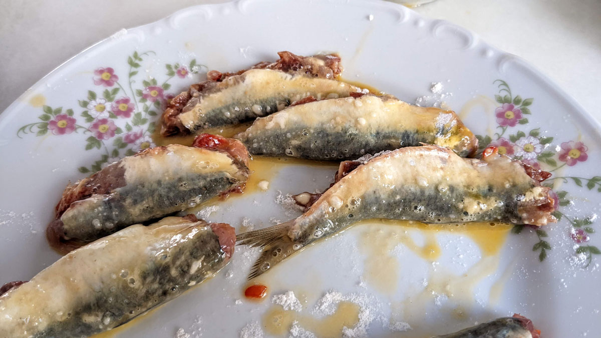 Obalené sardinky